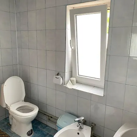 Tava House 1 *